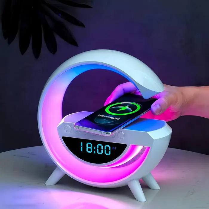 G Lamp Speaker - 3-In-1 Bluetooth Speaker With Fast Wireless Charging (1 Pc)